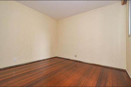 Apartamento à venda com 150m², 4 quartos e 2 vagasQuarto 3