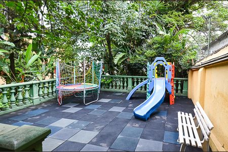 Apartamento à venda com 150m², 4 quartos e 2 vagasÁrea comum