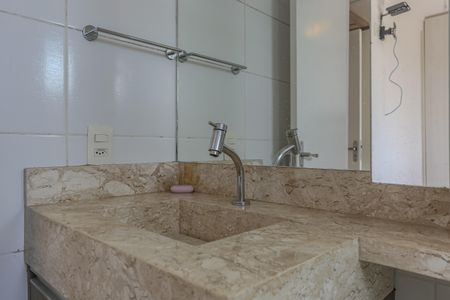 Apartamento à venda com 64m², 2 quartos e 1 vagaBanheiro Suite