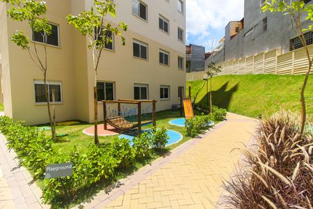 Apartamento para alugar com 33m², 2 quartos e sem vagaÁrea comum - Playground