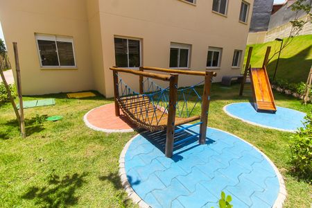 Apartamento para alugar com 33m², 2 quartos e sem vagaÁrea comum - Playground