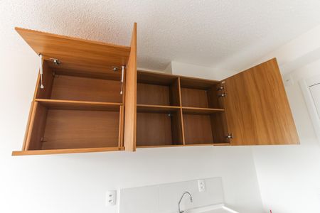 Apartamento para alugar com 33m², 2 quartos e sem vagaSala - Cozinha