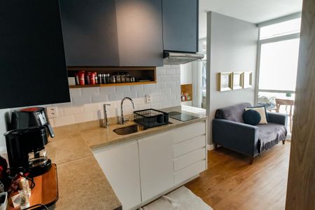 Apartamento à venda com 38m², 1 quarto e 1 vagaCozinha - Armários