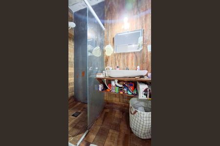 Casa à venda com 365m², 4 quartos e 2 vagasCasa 4