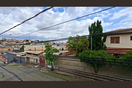 Casa à venda com 365m², 4 quartos e 2 vagasCasa 2