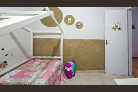 Casa à venda com 365m², 4 quartos e 2 vagasCasa 4