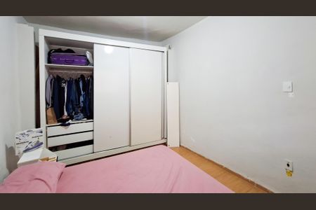 Casa à venda com 365m², 4 quartos e 2 vagasCasa 4