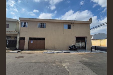 Casa para alugar com 68m², 2 quartos e 1 vagaFachada