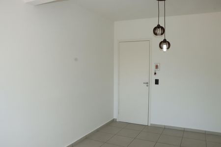 Apartamento para alugar com 2 quartos, 48m² em Jardim Central, Cotia