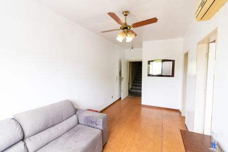 Sala de apartamento à venda com 1 quarto, 40m² em Partenon, Porto Alegre
