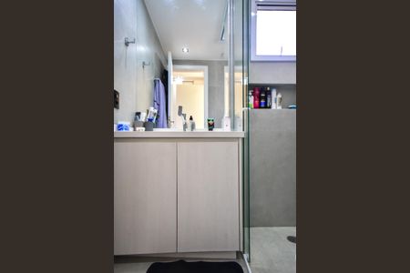 Apartamento à venda com 70m², 2 quartos e 1 vagaBanheiro Suíte 