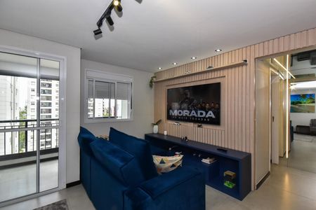 Sala de Tv de apartamento à venda com 2 quartos, 70m² em Vila Suzana, São Paulo