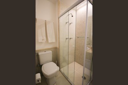 Banheiro de apartamento para alugar com 3 quartos, 130m² em Vila Olímpia, São Paulo