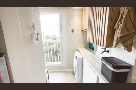 Apartamento à venda com 45m², 2 quartos e 1 vaga Apartamento à venda com 45m², 2 quartos e 1 vagaÁrea de Serviço