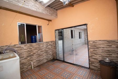 Casa à venda com 250m², 1 quarto e 5 vagas Casa à venda com 250m², 1 quarto e 5 vagasÁrea de Serviço