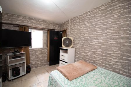 Casa à venda com 250m², 1 quarto e 5 vagas Casa à venda com 250m², 1 quarto e 5 vagasQuarto