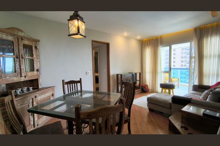 Sala de apartamento para alugar com 3 quartos, 99m² em Barra da Tijuca, Rio de Janeiro