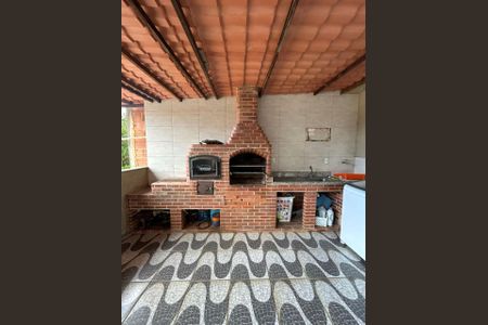 Casa à venda com 216m², 3 quartos e 1 vaga Casa à venda com 216m², 3 quartos e 1 vagaFoto 02