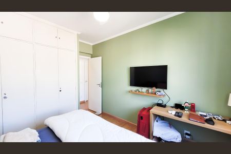 Apartamento à venda com 110m², 3 quartos e 1 vagaQuarto 2