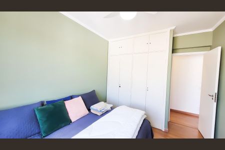 Apartamento à venda com 110m², 3 quartos e 1 vagaQuarto 2