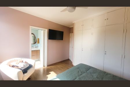 Apartamento à venda com 110m², 3 quartos e 1 vagaSuite