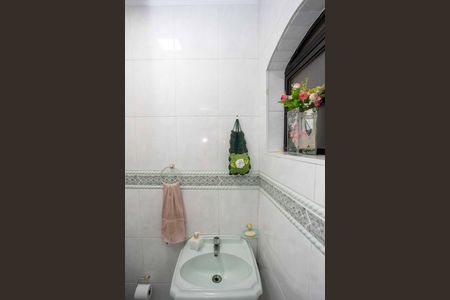 Casa à venda com 178m², 4 quartos e 3 vagasLavabo