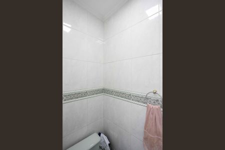 Casa à venda com 178m², 4 quartos e 3 vagasLavabo