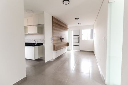 Sala de apartamento para alugar com 2 quartos, 45m² em Cidade Líder, São Paulo