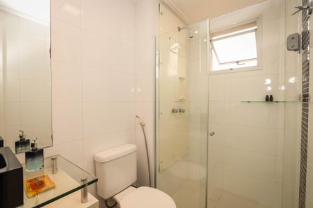 Apartamento à venda com 145m², 3 quartos e 3 vagasBanheiro da Suite 2