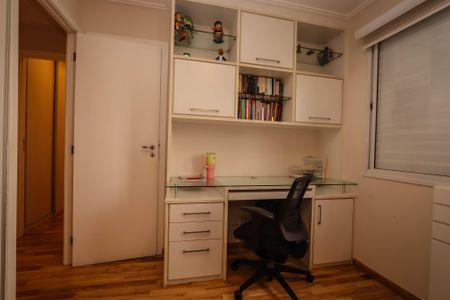 Apartamento à venda com 145m², 3 quartos e 3 vagasSuite 2
