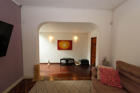 Casa à venda com 149m², 3 quartos e 2 vagasSala