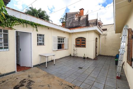 Casa à venda com 149m², 3 quartos e 2 vagasQuintal