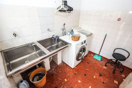 Casa à venda com 149m², 3 quartos e 2 vagasÁrea de Serviço