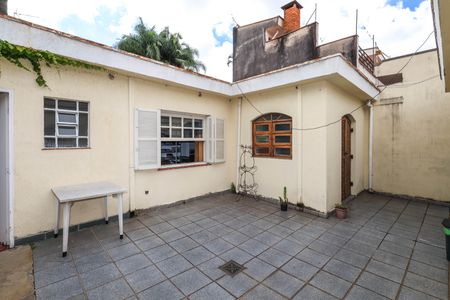 Casa à venda com 149m², 3 quartos e 2 vagasQuintal