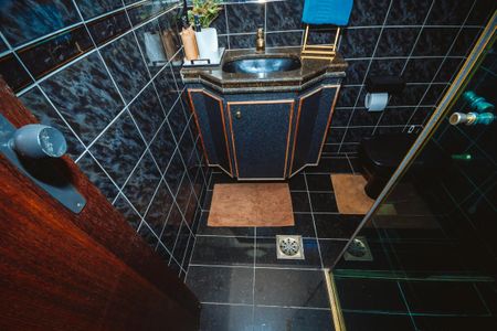 Apartamento à venda com 180m², 3 quartos e 1 vagaBanheiro Social