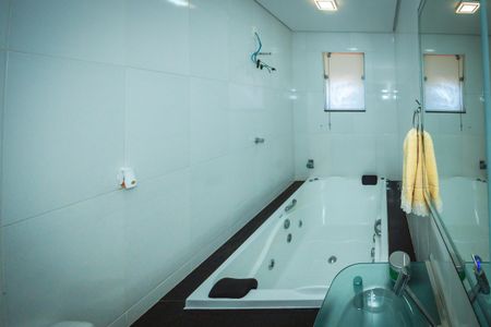 Apartamento à venda com 180m², 3 quartos e 1 vagaCobertura