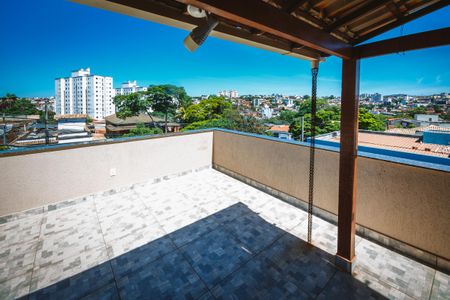 Apartamento à venda com 180m², 3 quartos e 1 vagaCobertura