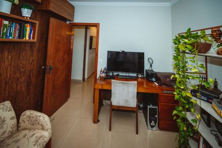 Apartamento à venda com 180m², 3 quartos e 1 vagaQuarto