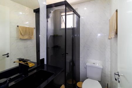 Apartamento à venda com 47m², 2 quartos e 1 vaga Apartamento à venda com 47m², 2 quartos e 1 vagaBanheiro