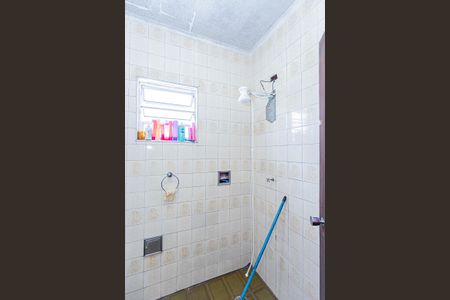 Casa para alugar com 110m², 2 quartos e 1 vaga Casa para alugar com 110m², 2 quartos e 1 vagaBanheiro