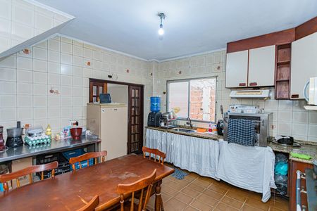 Casa para alugar com 110m², 2 quartos e 1 vaga Casa para alugar com 110m², 2 quartos e 1 vagaCozinha