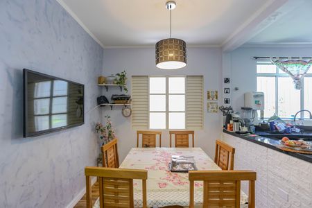 Casa à venda com 168m², 3 quartos e 2 vagasSala de Jantar