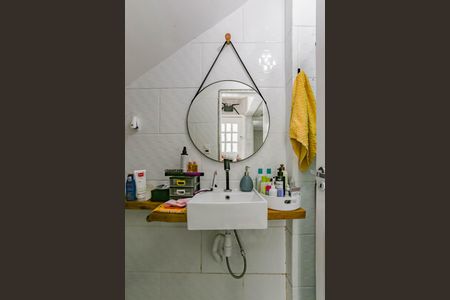 Casa à venda com 168m², 3 quartos e 2 vagasLavabo