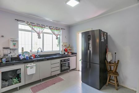 Casa à venda com 168m², 3 quartos e 2 vagasCozinha