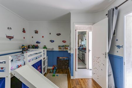 Casa à venda com 168m², 3 quartos e 2 vagasQuarto 2