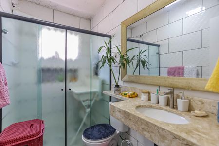 Casa à venda com 168m², 3 quartos e 2 vagasBanheiro 1