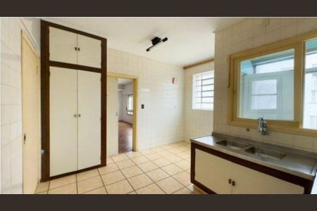 Foto 14 de apartamento à venda com 3 quartos, 127m² em Independência, Porto Alegre