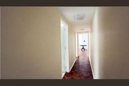 Foto 04 de apartamento à venda com 3 quartos, 127m² em Independência, Porto Alegre