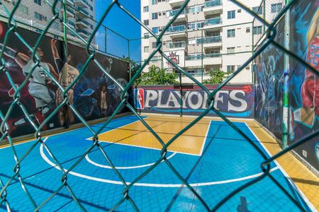 Apartamento para alugar com 85m², 3 quartos e 1 vagaÁrea comum - Quadra