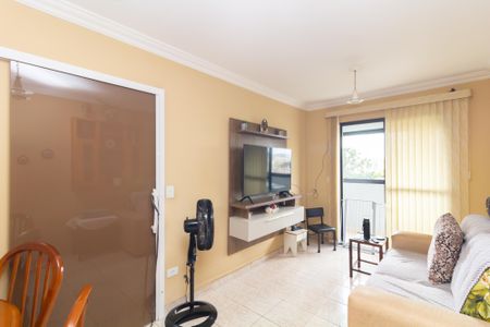 Sala de apartamento à venda com 2 quartos, 57m² em Itaquera, São Paulo